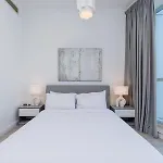 Stunning Interior In An Deal Location